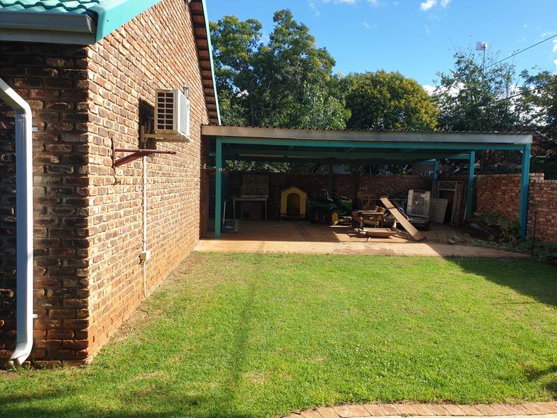 3 Bedroom Property for Sale in Potchefstroom North West